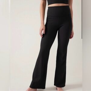 Like New!! Athleta Salutation Stash Rib Flare Pant